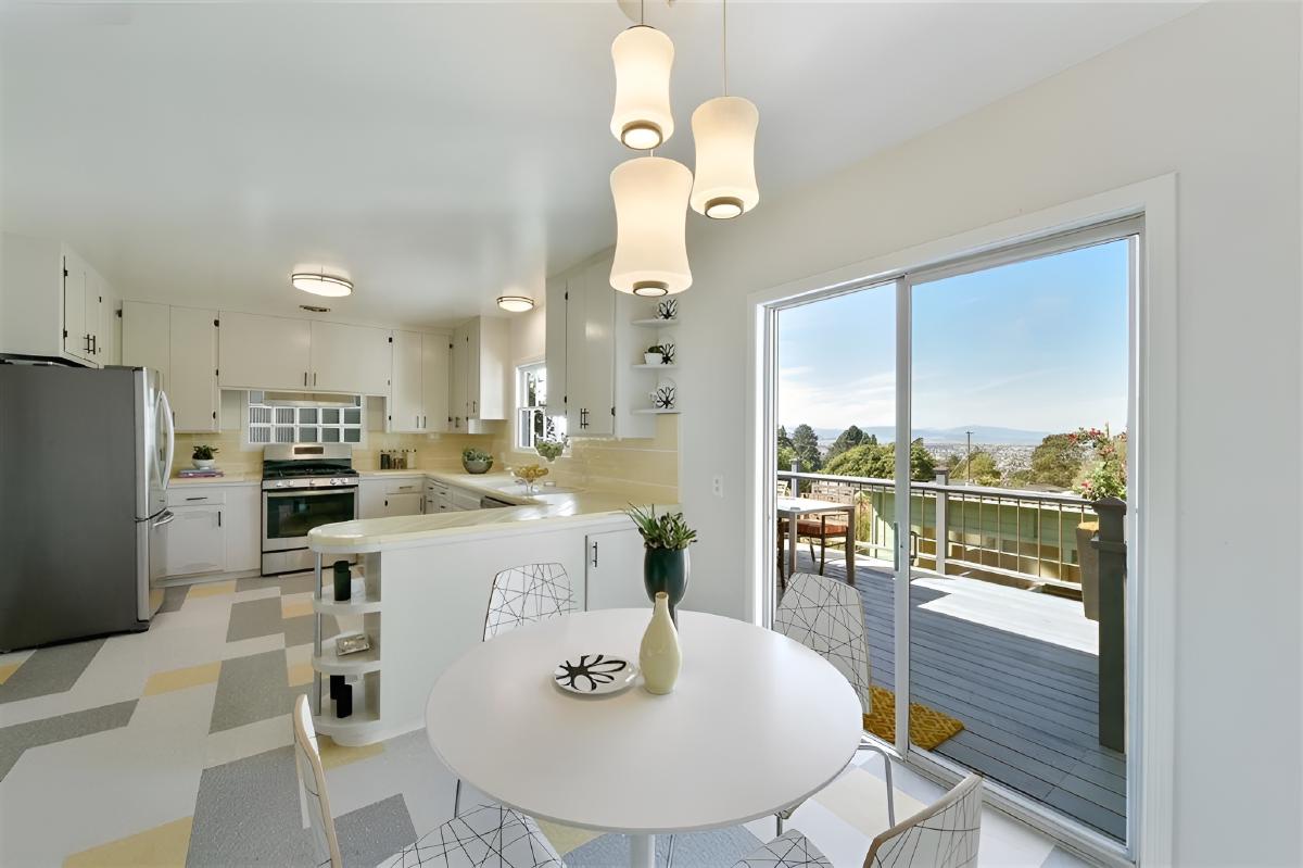Kitchen/Dining